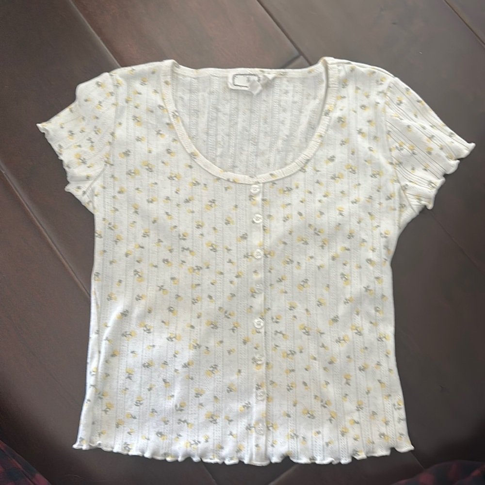 Super cute T